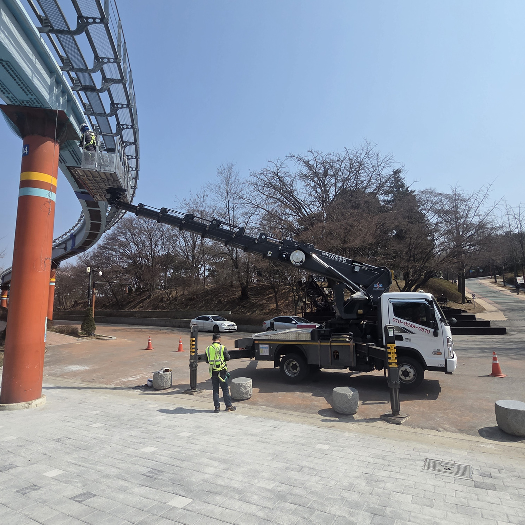 CCTV 설치 스카이차 작업사진